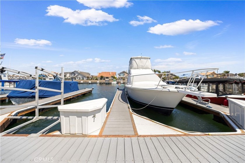 Experience the ultimate Huntington Harbour lifestyle in this - photo 25