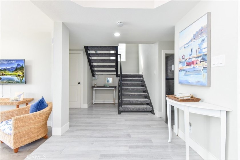 This stunning three-level waterfront home on Sunset Island - photo 27