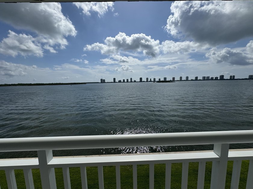 What a view! The closest to living on a cruise ship and staying - photo 31