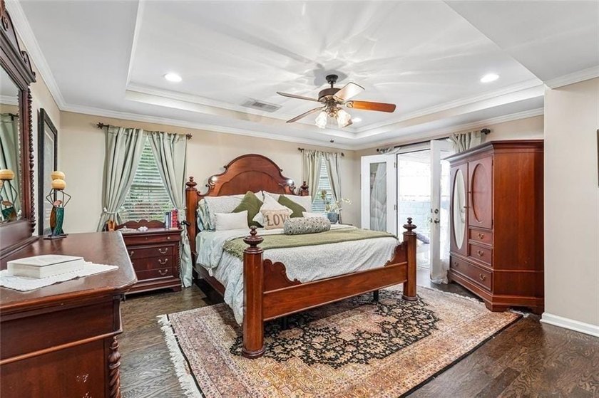 Welcome to 1631 Fearn Circle NE, a beautifully renovated - photo 17