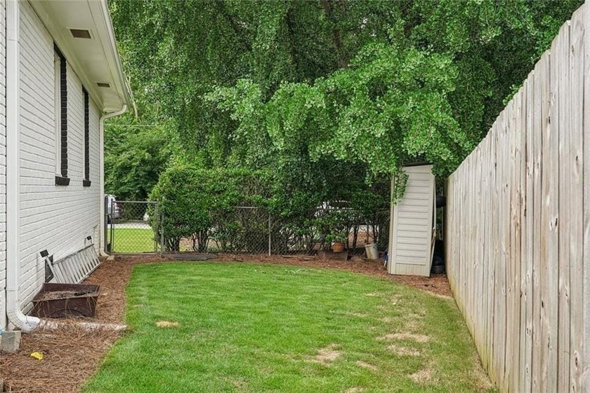 Welcome to 1631 Fearn Circle NE, a beautifully renovated - photo 38