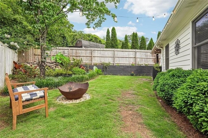 Welcome to 1631 Fearn Circle NE, a beautifully renovated - photo 40