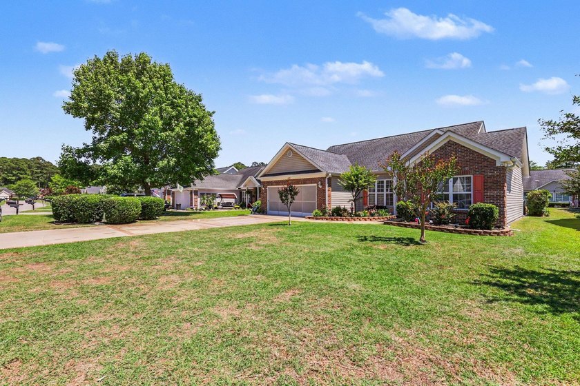 Welcome to Your Dream Home in Myrtle Trace! Discover this - photo 6