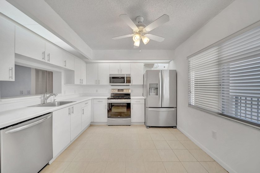801 SW 141st Ave 306-O - photo 3