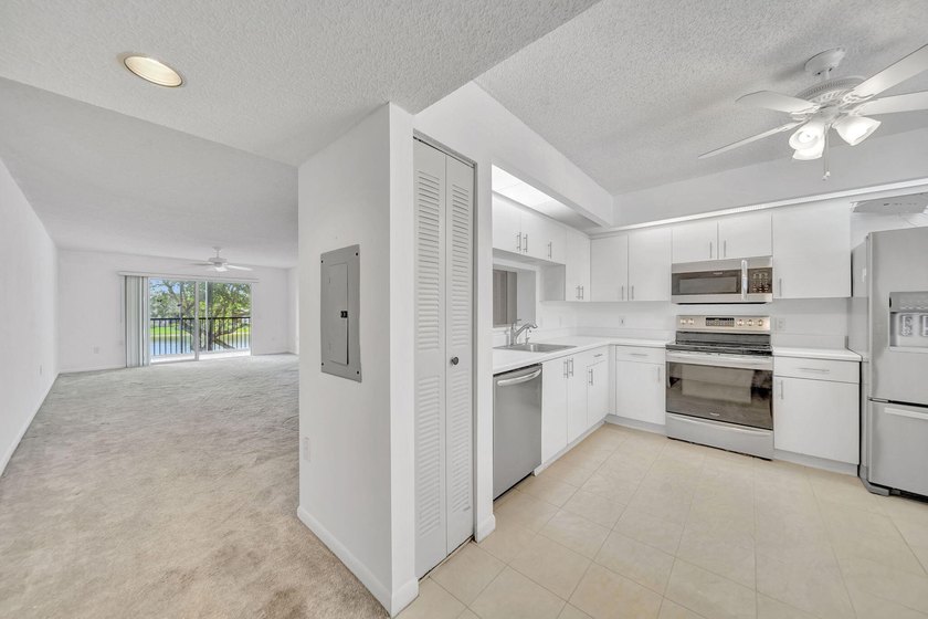 801 SW 141st Ave 306-O - photo 6
