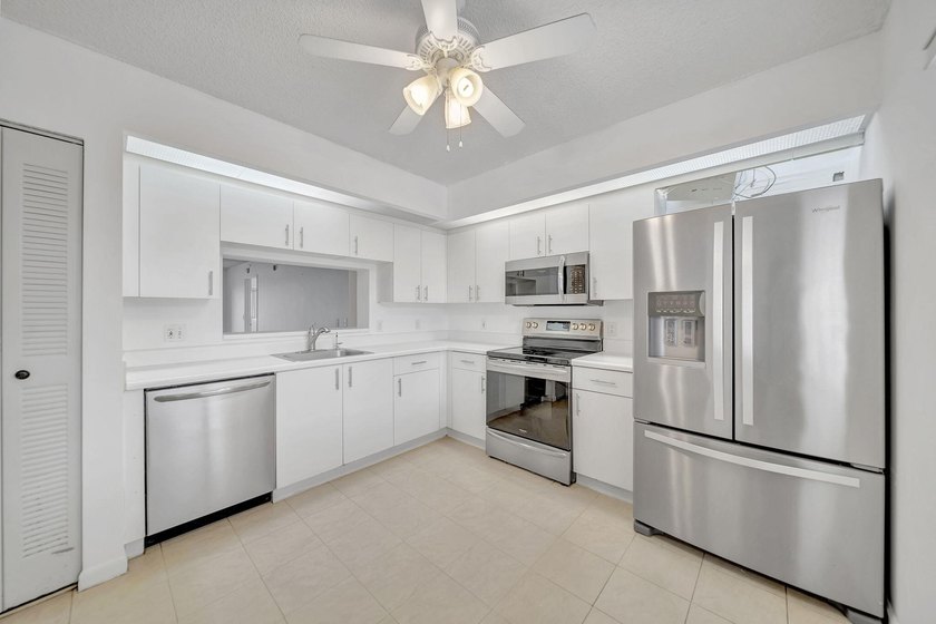 801 SW 141st Ave 306-O - photo 8