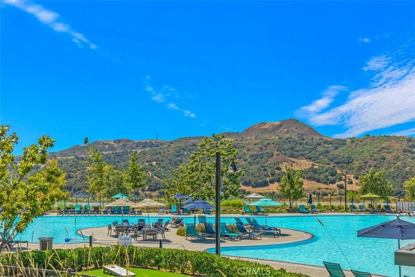 Welcome to this beautiful home in the highly sought after Oasis - photo 42