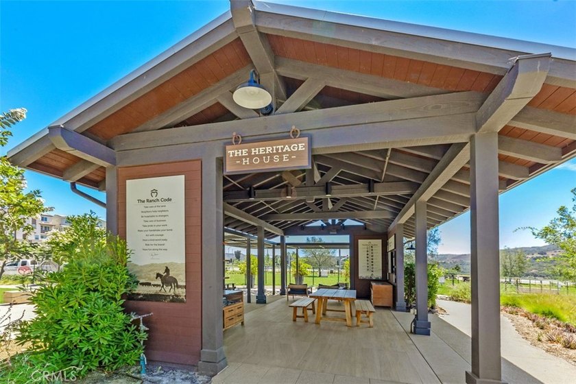 Welcome to this beautiful home in the highly sought after Oasis - photo 45