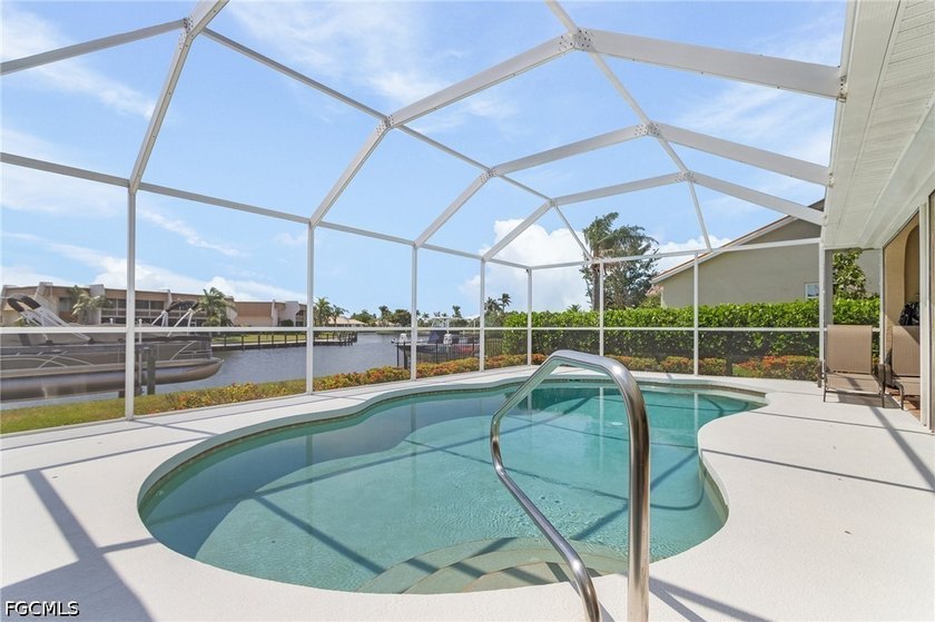 Your Piece of Paradise is ready for you to move right in! This - photo 22