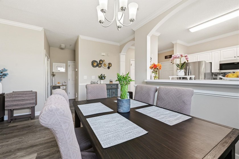 Ground-floor two-bedroom, two-bathroom condo with no-stairs - photo 8