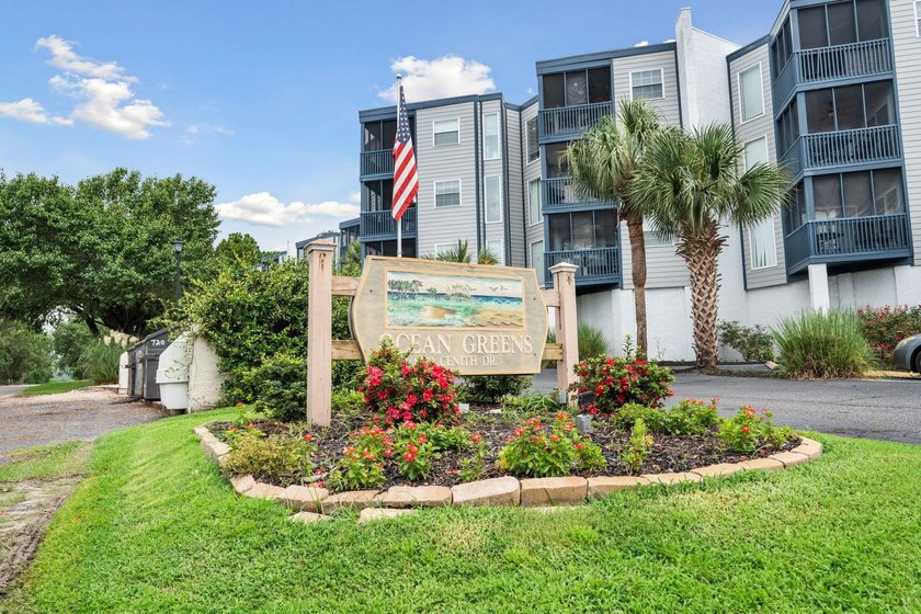 Welcome to the Coast! This 2 bedroom, 2 bathroom condo, is - photo 2