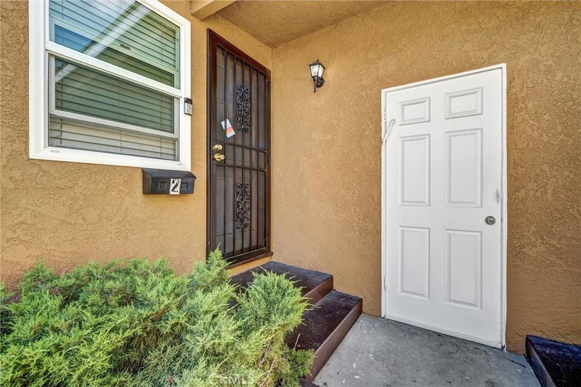 1065 E. 19th Street, Long Beach - Pride of Ownership 4-Unit - photo 5