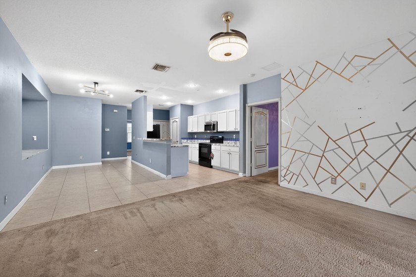 Experience the perfect blend of modern sophistication and - photo 11