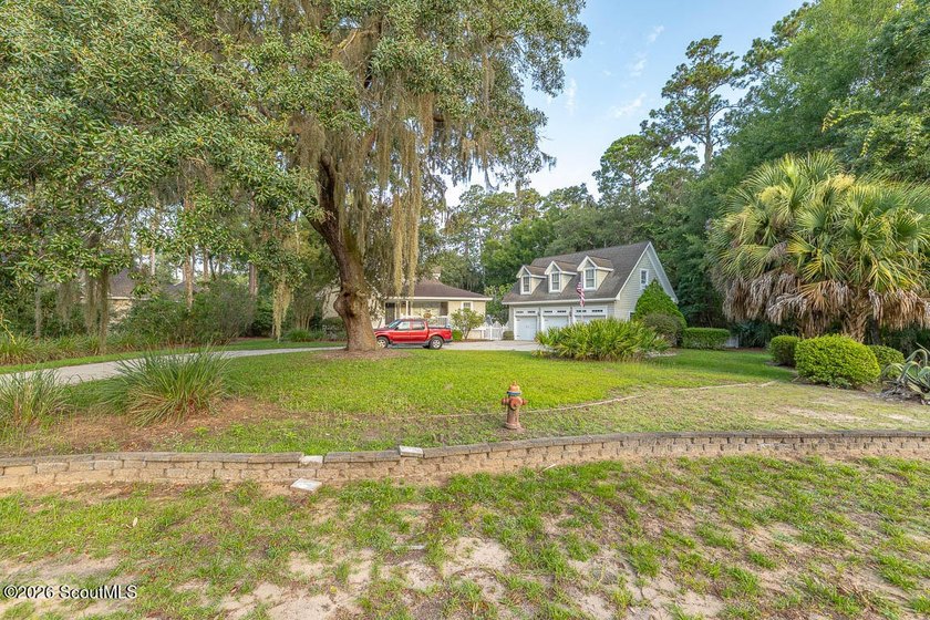 Enjoy exceptional golf course living in this beautifully - photo 13