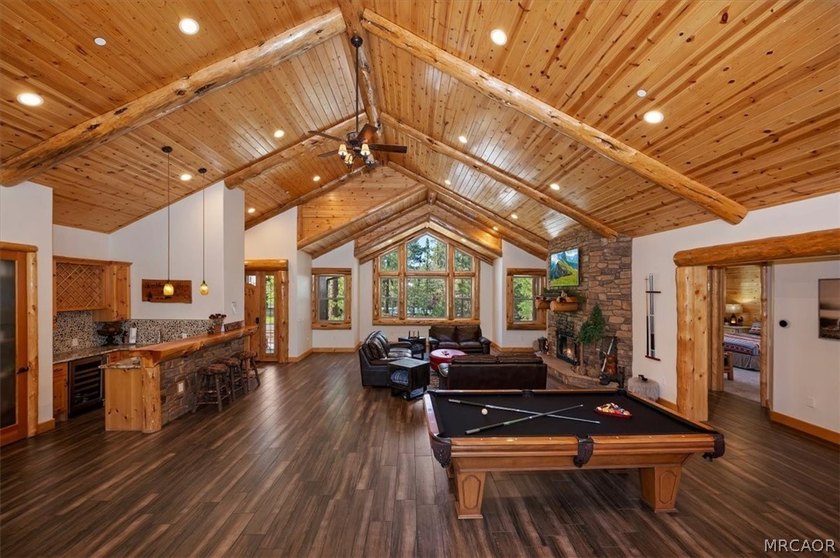 WELCOME TO *HEAVENLY VALLEY LODGE*, A BEAUTIFUL LOG-STYLE HOME - photo 14