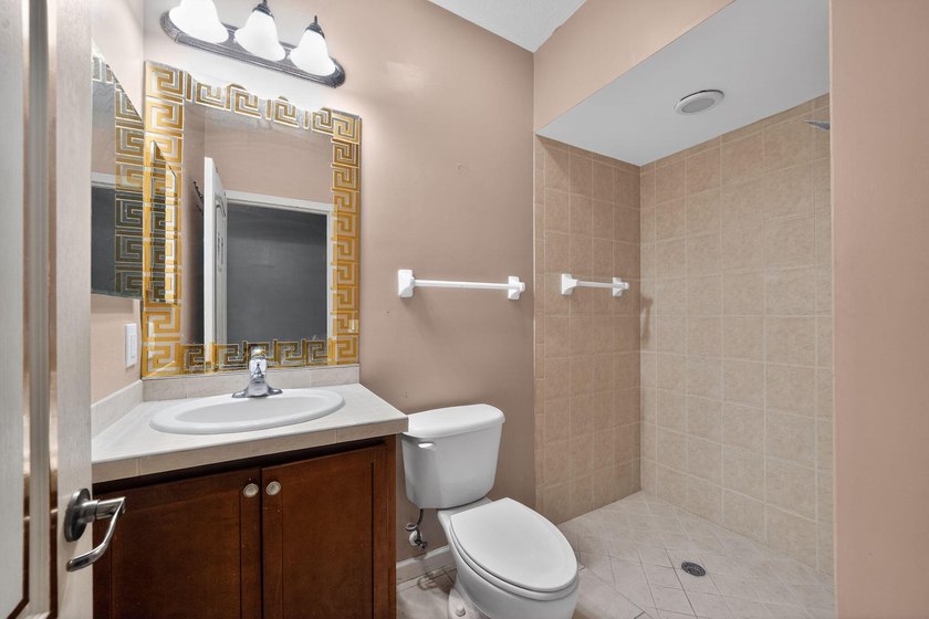 Experience the perfect blend of modern sophistication and - photo 20