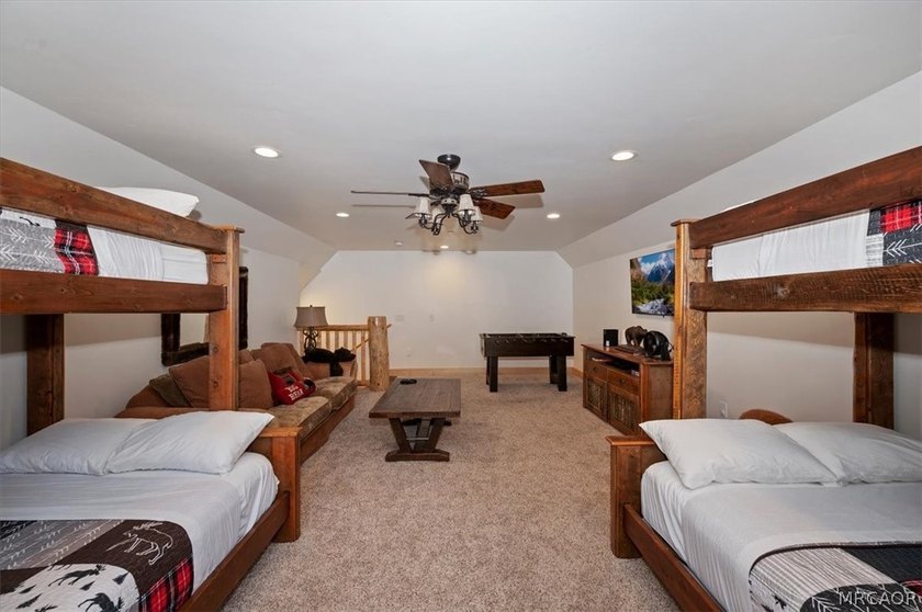 WELCOME TO *HEAVENLY VALLEY LODGE*, A BEAUTIFUL LOG-STYLE HOME - photo 42