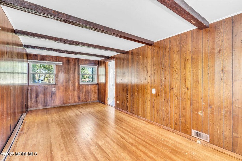 ONE ACRE LOT IN A FABULOUS LOCATION! Nestled in desirable North - photo 6
