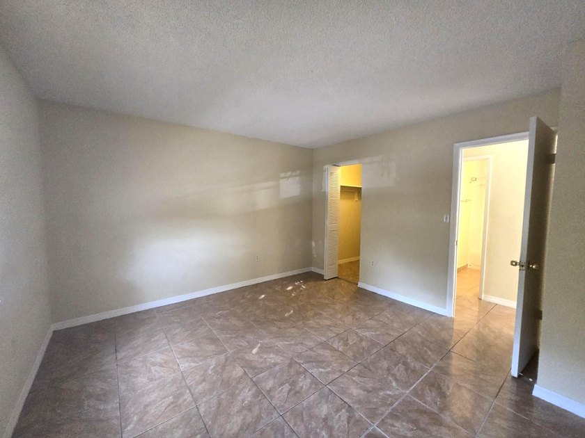 Ideally situated just minutes from downtown West Palm Beach - photo 11