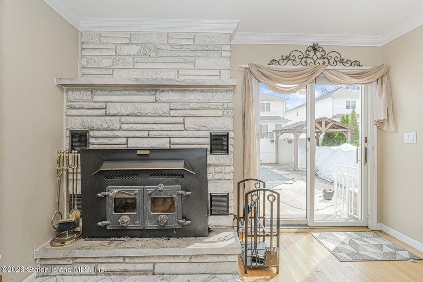Welcome to this custom-built two-family detached home! This - photo 34