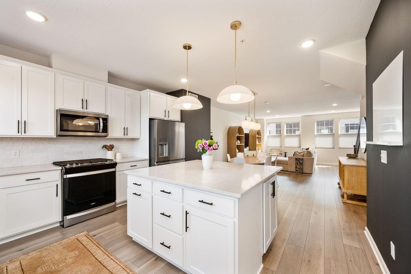 This stunning Highland Bridge Rowhome offers an exceptional - photo 9