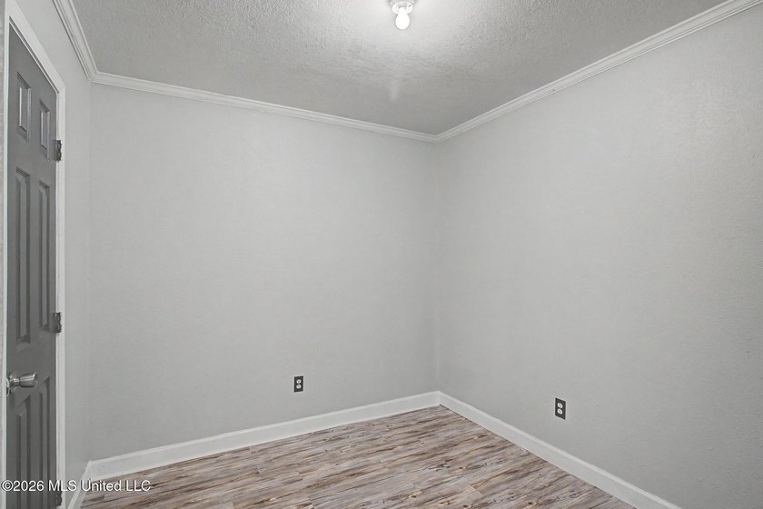 Located in a highly convenient area, this 4 bedroom, 2 bath - photo 16
