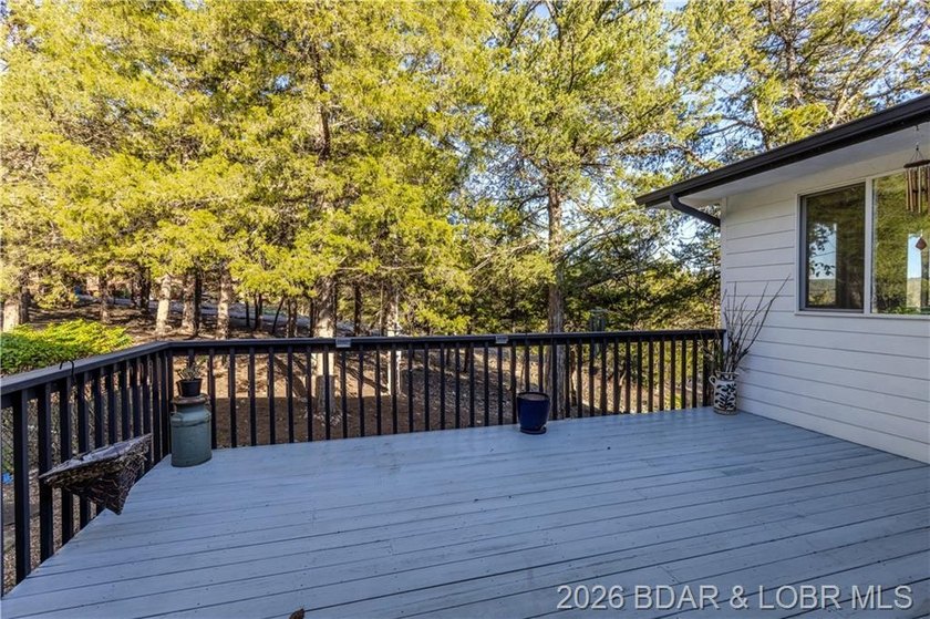 BACK ON MARKET AT NO FAULT OF SELLER. This 4000+ square foot - photo 19