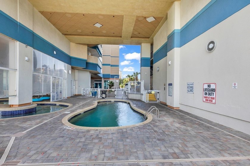 Wake Up to the Waves: True 1-Bedroom Oceanfront Oasis Experience - photo 22