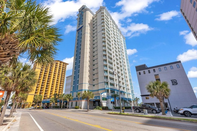 Wake Up to the Waves: True 1-Bedroom Oceanfront Oasis Experience - photo 30