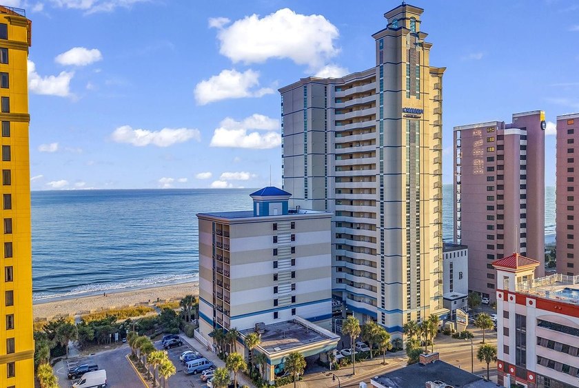 Wake Up to the Waves: True 1-Bedroom Oceanfront Oasis Experience - photo 32