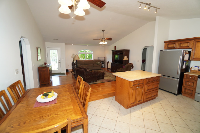 Convenient One-Level Living in Hampton Square! - photo 20