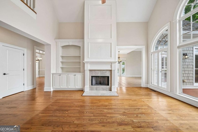 Welcome to this beautiful home in the desirable Chestatee - photo 10