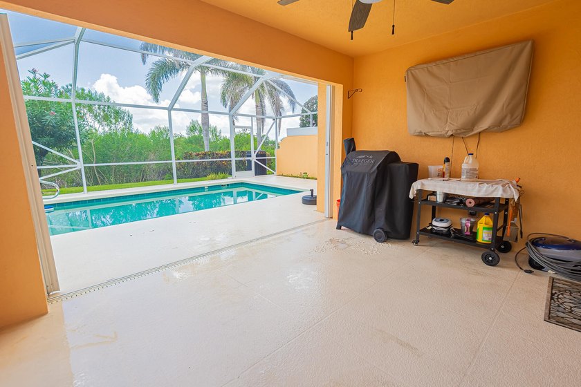 LAKES AT TRADITION! Beautifully updated 2/2/2 Capri III villa on - photo 14