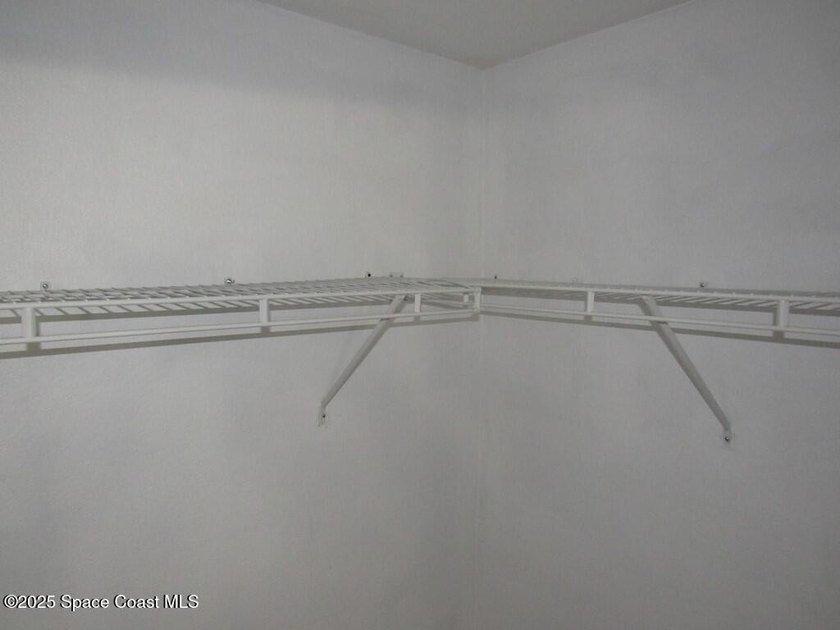 Skip the short sale headaches! Move-In Ready and Your Own - photo 27