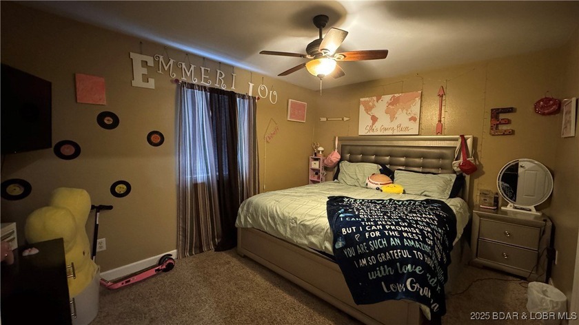 Welcome to your dream home in Gravois Mills! This delightful - photo 28