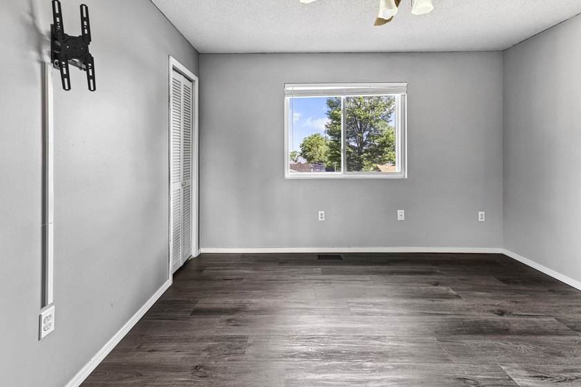 Wake up to beautiful views of Houghton Lake from the spacious - photo 24