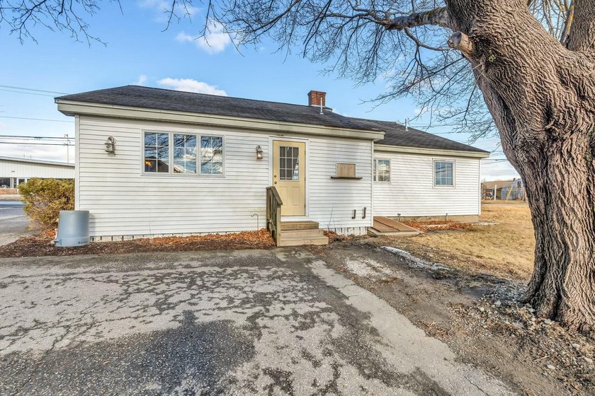 PRICE DROP!!!!!!! (Price Drop reflects Roof and Heating system - photo 3