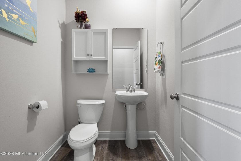 Welcome to your dream home in Windmill Ridge! Situated on a - photo 34
