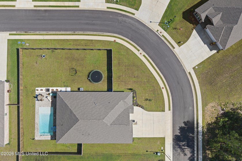 Welcome to your dream home in Windmill Ridge! Situated on a - photo 43