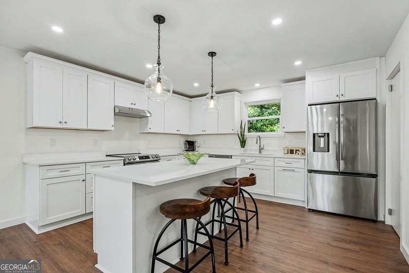 Move-In Ready Home in the sought-after Victoria Cottages! This - photo 12
