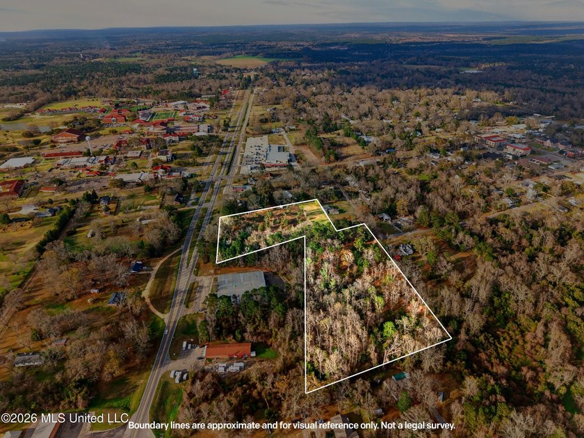 Prime Commercial or Residential Opportunity in Poplarville! This - photo 16