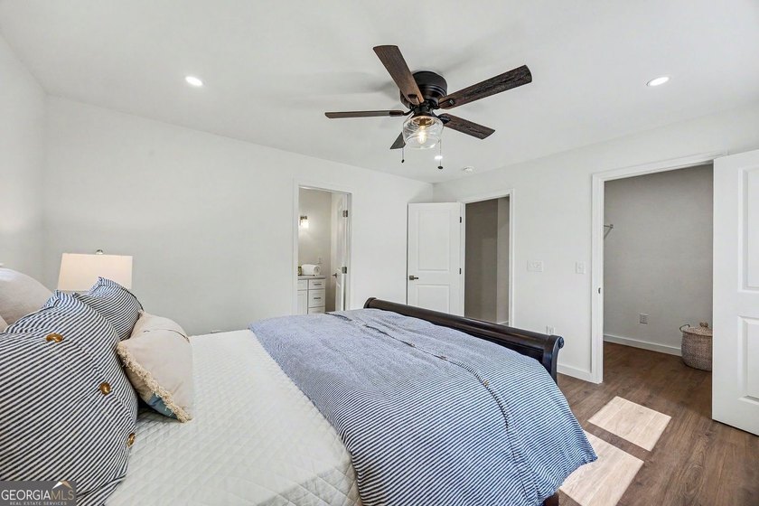 Move-In Ready Home in the sought-after Victoria Cottages! This - photo 24