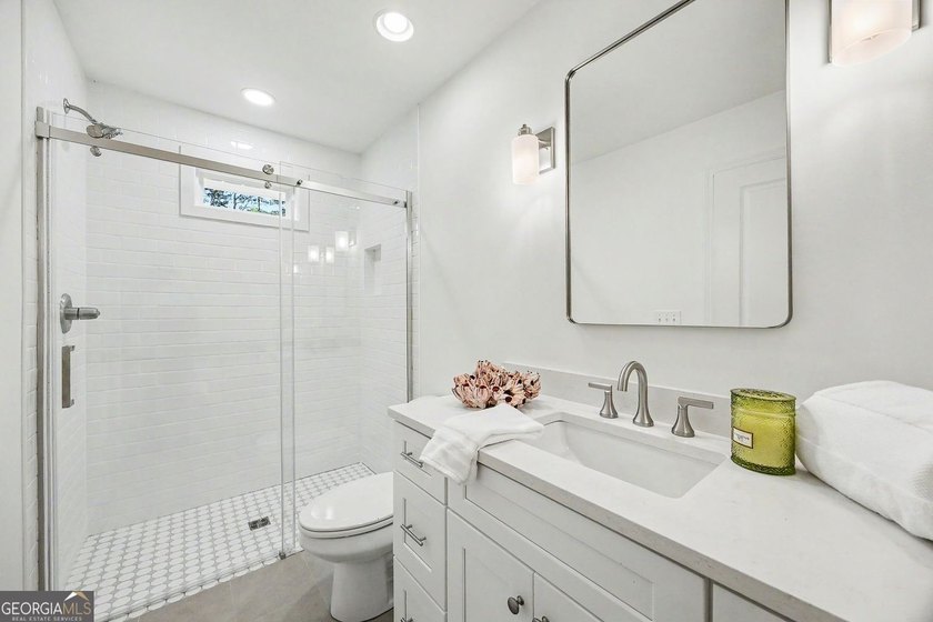 Move-In Ready Home in the sought-after Victoria Cottages! This - photo 27