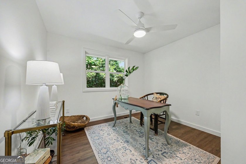 Move-In Ready Home in the sought-after Victoria Cottages! This - photo 28