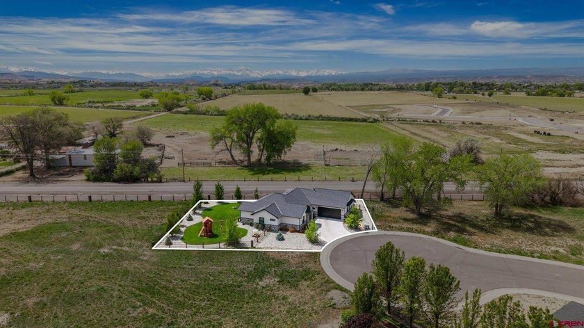 Located in the highly sought-after The Bridges community, this - photo 38