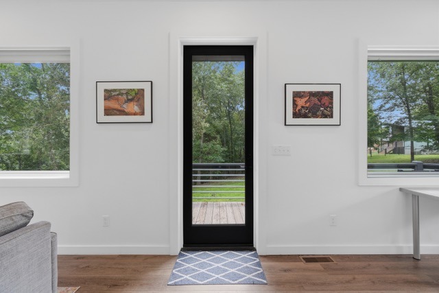 Dream Get Away/Nightly Rental  Modern and ready for you. - photo 14