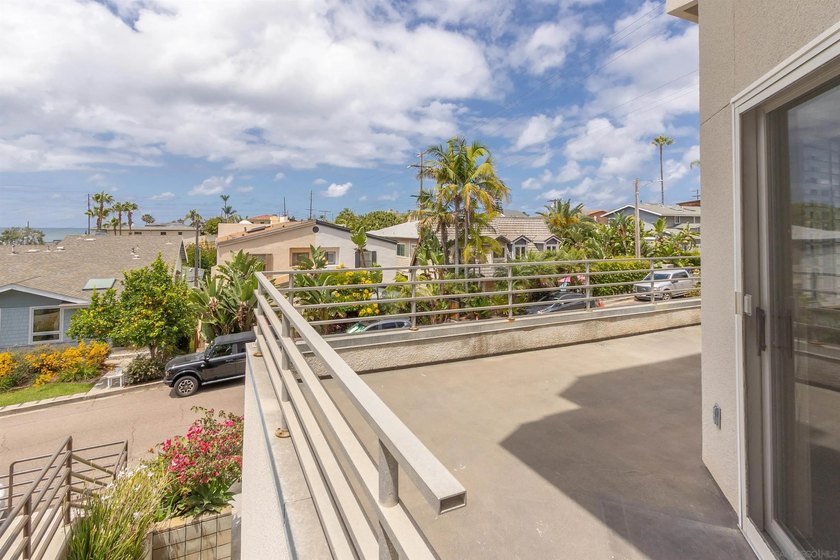 Welcome to 2511 Manchester Ave. This idyllic seaside townhome is - photo 10