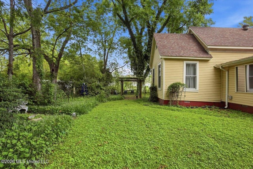Historic c. 1900 Farmhouse on 10 Acres Step back in time while - photo 20