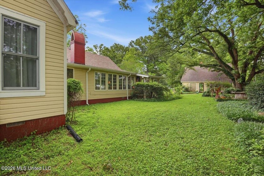 Historic c. 1900 Farmhouse on 10 Acres Step back in time while - photo 21