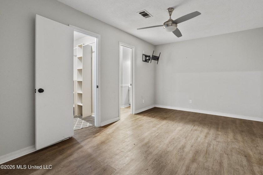 This charming home features a fenced backyard with a saltwater - photo 15